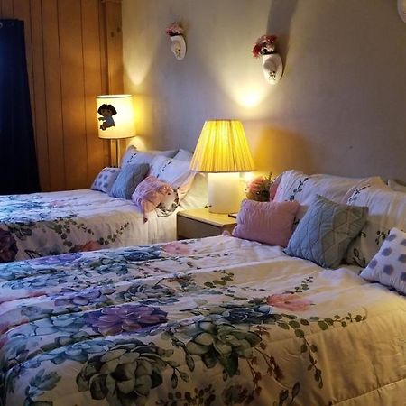 Pittsfield Motor Inn Eksteriør billede